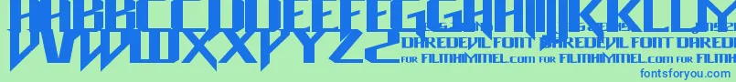 Weitere Informationen zur Daredevil-Schriftart Daredevil-Schriftart – Blaue Schriften auf grünem Hintergrund