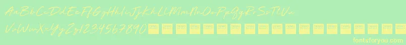 Deluxe Edition   Demo Font – Yellow Fonts on Green Background