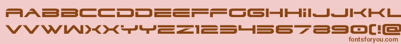 dodger3 1expand-Schriftart – Braune Schriften auf rosa Hintergrund
