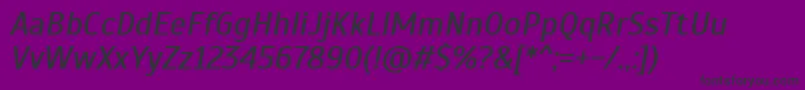 ScadaItalic-Schriftart – Schwarze Schriften auf violettem Hintergrund