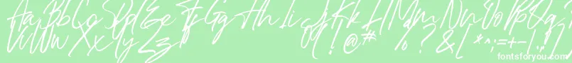 Dreaming Font – White Fonts on Green Background