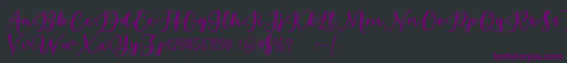 Fonte Estafet Letter Script – fontes roxas em um fundo preto