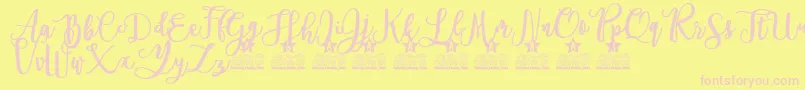 Everlast Personal Use-fontti – vaaleanpunaiset fontit keltaisella taustalla