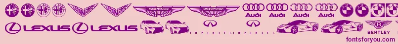 Fonte Famous Car 1 – fontes roxas em um fundo rosa