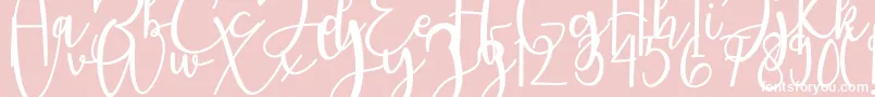 featrisse-fontti – valkoiset fontit vaaleanpunaisella taustalla