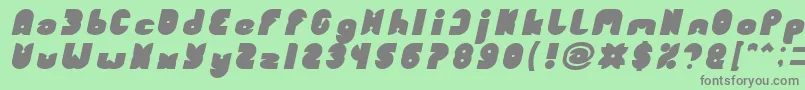 FUNNY SPORT Bold Italic-fontti – harmaat kirjasimet vihreällä taustalla