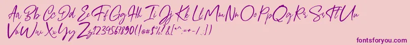 Weitere Informationen zur Giugliamore Font-Schriftart Giugliamore Font-Schriftart – Violette Schriften auf rosa Hintergrund