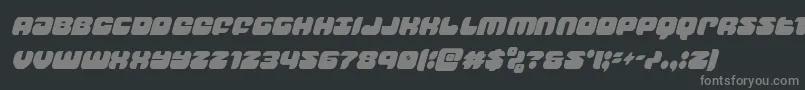 groovysmoothiecondital-fontti – harmaat kirjasimet mustalla taustalla