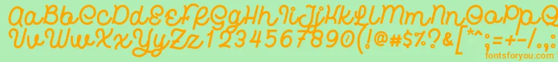 フォントHardino Font by 7NTypes – オレンジの文字が緑の背景にあります。