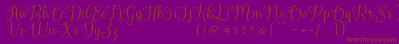 Harland Reguler Demo-Schriftart – Braune Schriften auf violettem Hintergrund