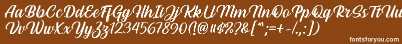 Hestina Font by Keithzo 7NTypes-fontti – valkoiset fontit ruskealla taustalla