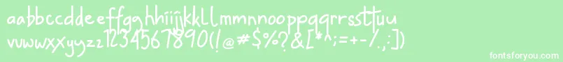 HeyLucky Font – White Fonts on Green Background