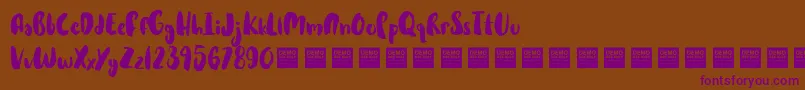 Hot Cakes   Demo-Schriftart – Violette Schriften auf braunem Hintergrund