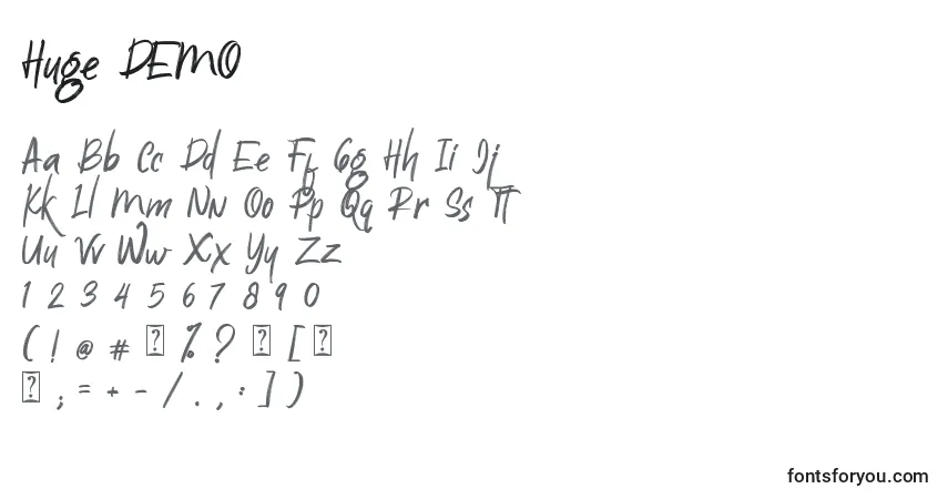Schriftart Huge DEMO – Alphabet, Zahlen, spezielle Symbole