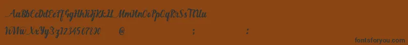 Hurringtown-fontti – mustat fontit ruskealla taustalla