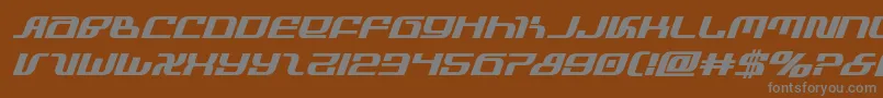 infinityformulaboldital-Schriftart – Graue Schriften auf braunem Hintergrund