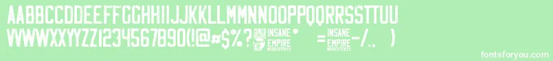 Insane Empire-fontti – valkoiset fontit vihreällä taustalla