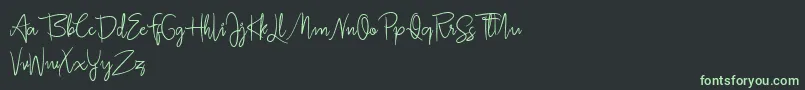 Saiba mais sobre a fonte Jullia Script Personal Use Only Fonte Jullia Script Personal Use Only – fontes verdes em um fundo preto