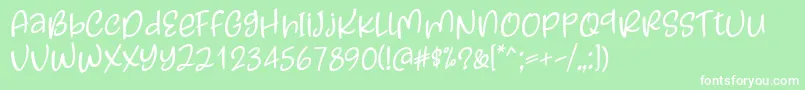 Police Kayskew October Eleven Font by Situjuh 7NTypes – polices blanches sur fond vert