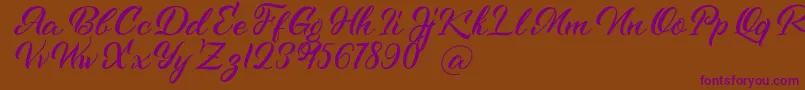 Czcionka Kenshington – fioletowe czcionki na brązowym tle