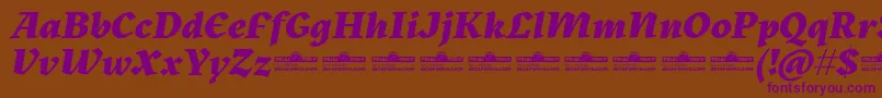 Kitsch Extrabold Italic trial-fontti – violetit fontit ruskealla taustalla