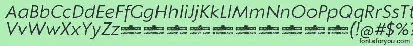 Fonte Klein Text Book Italic trial – fontes pretas em um fundo verde