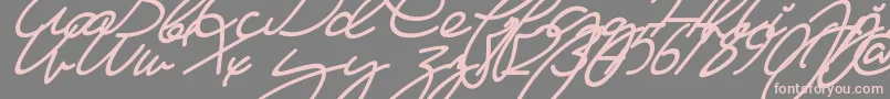 フォントMa Fille   Slant – 灰色の背景にピンクのフォント