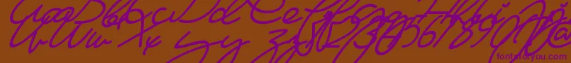 Ma Fille   Slant-fontti – violetit fontit ruskealla taustalla