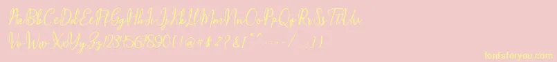 Maqella Script-Schriftart – Gelbe Schriften auf rosa Hintergrund