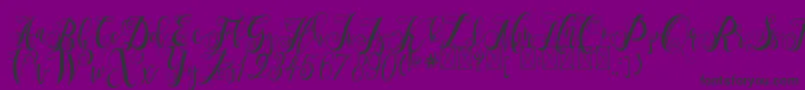 Police Marmia – polices noires sur fond violet