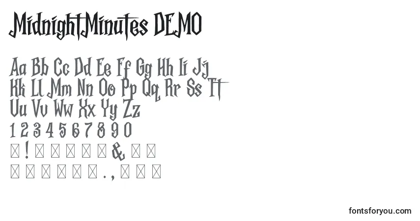 A fonte MidnightMinutes DEMO – alfabeto, números, caracteres especiais