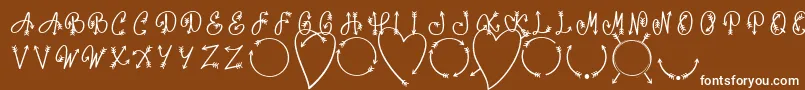 Fonte Monorow One Font D by 7NTypes – fontes brancas em um fundo marrom