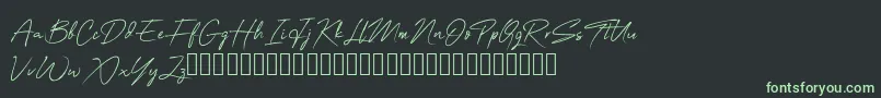 Saiba mais sobre a fonte OneSignature Fonte OneSignature – fontes verdes em um fundo preto