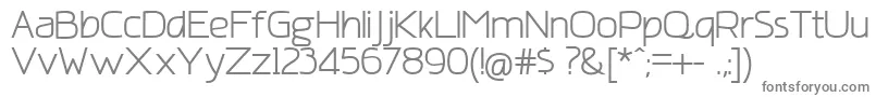 AmatracaGrotesqueNormal-fontti – harmaat kirjasimet valkoisella taustalla