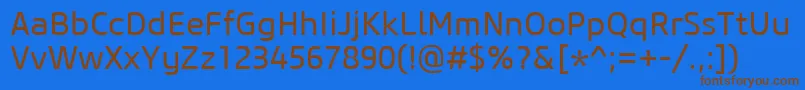 CoreSansM45Regular-Schriftart – Braune Schriften auf blauem Hintergrund