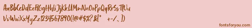 Pastelle DEMO-fontti – ruskeat fontit vaaleanpunaisella taustalla