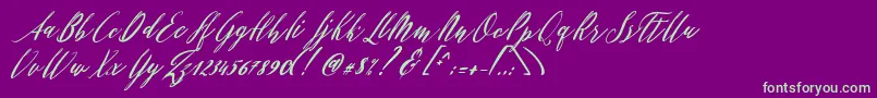 Fonte Patricia Script – fontes verdes em um fundo violeta