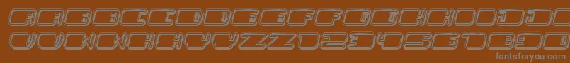 PatrioticHollow Italic-fontti – harmaat kirjasimet ruskealla taustalla