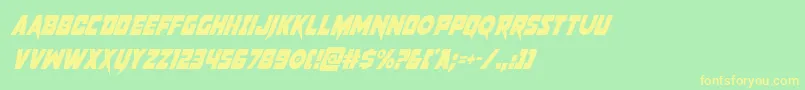 pistoleercondsuperital Font – Yellow Fonts on Green Background