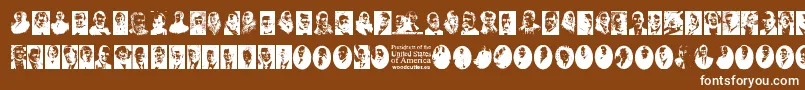 Fonte Presidents of the United States of America – fontes brancas em um fundo marrom