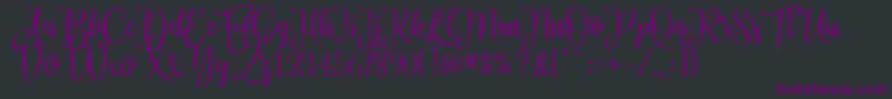 Czcionka Priscilla Script – fioletowe czcionki na czarnym tle