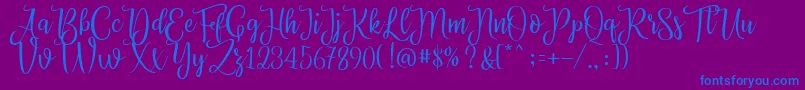 Priscilla Script-Schriftart – Blaue Schriften auf violettem Hintergrund