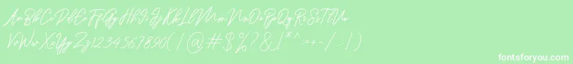 Ranuella-fontti – valkoiset fontit vihreällä taustalla