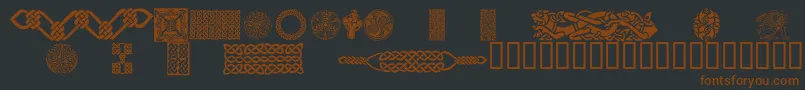 Czcionka CelticPatterns – brązowe czcionki na czarnym tle