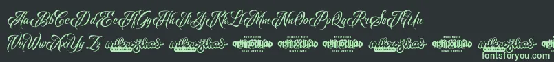 Raven Script DEMO-Schriftart – Grüne Schriften auf schwarzem Hintergrund