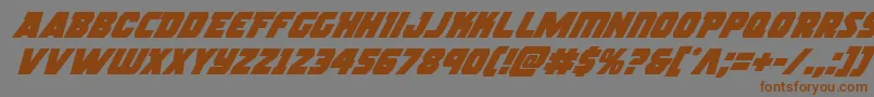 フォントrogueherosuperital – 茶色の文字が灰色の背景にあります。