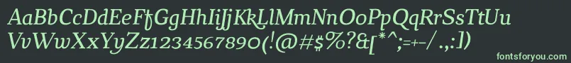 フォントChucaraItalic – 黒い背景に緑の文字