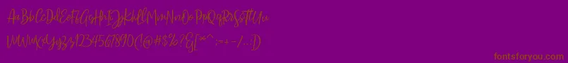 Sarmilla Script-Schriftart – Braune Schriften auf violettem Hintergrund