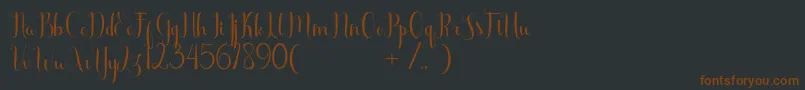 Scooter Free-fontti – ruskeat fontit mustalla taustalla