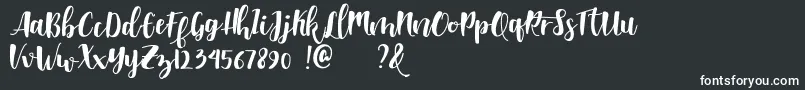 Weitere Informationen zur Shella clean dafont-Schriftart Shella clean dafont-Schriftart – Weiße Schriften auf schwarzem Hintergrund